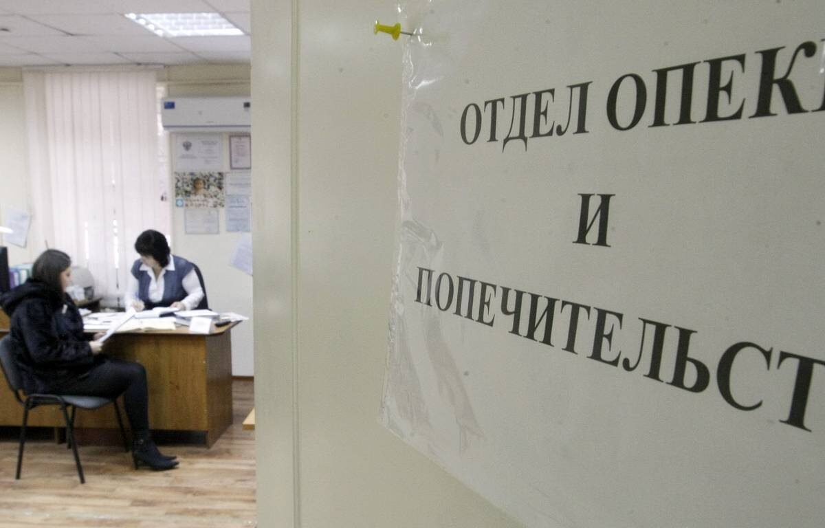 Как правильно вести себя при визите опеки: советы для родителей