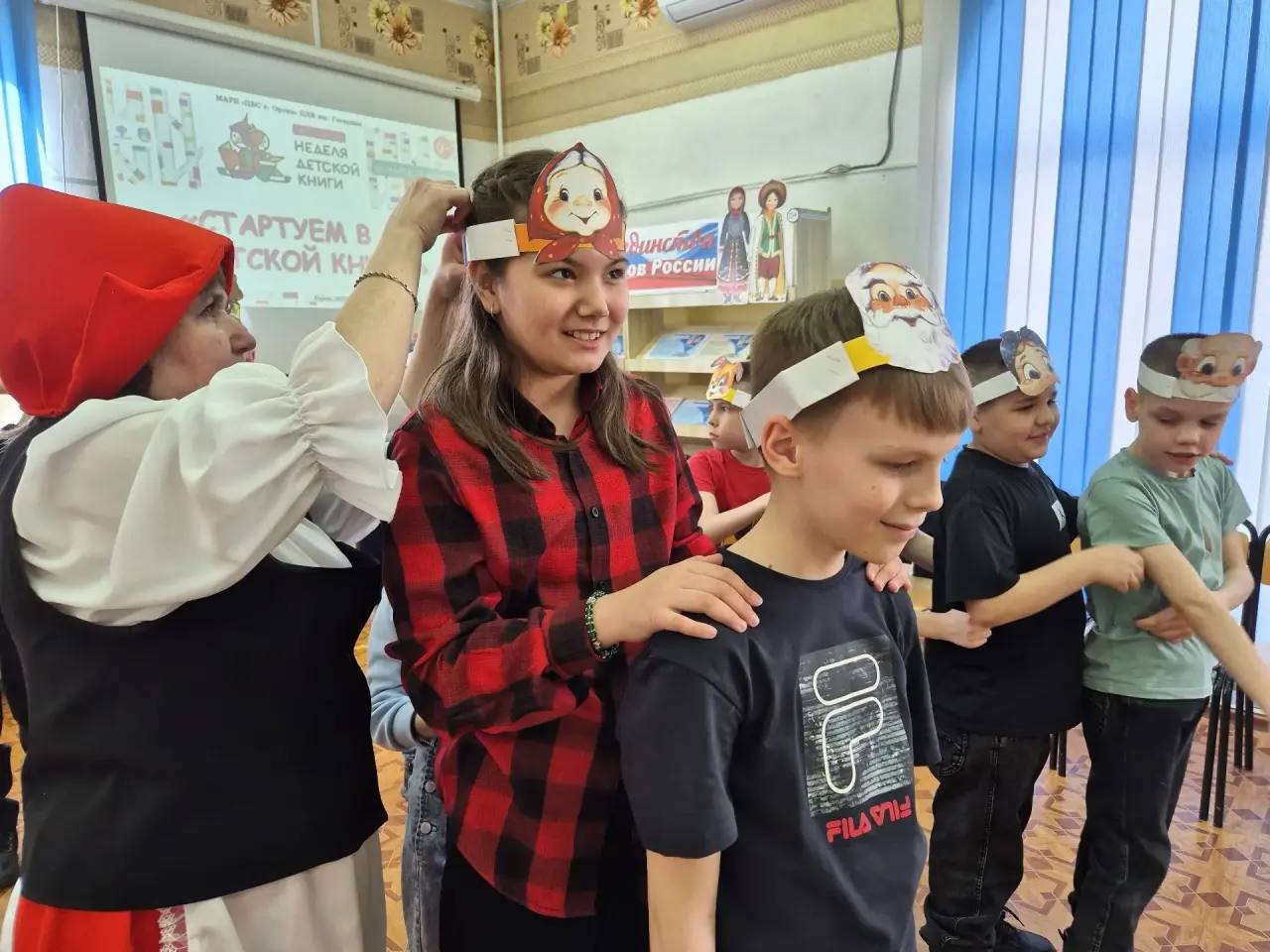 В Орске стартовала книжная неделя В Орске стартовала книжная неделя