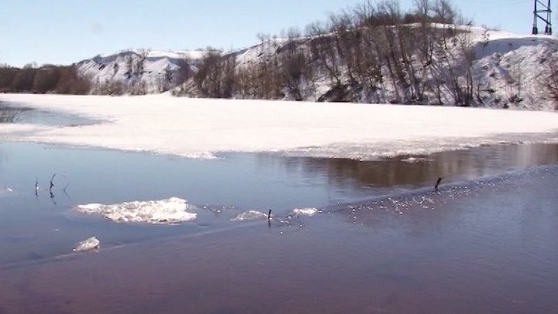 Оренбуржцы на надувной лодке незаконно доставляли мигрантов в Россию по Уралу