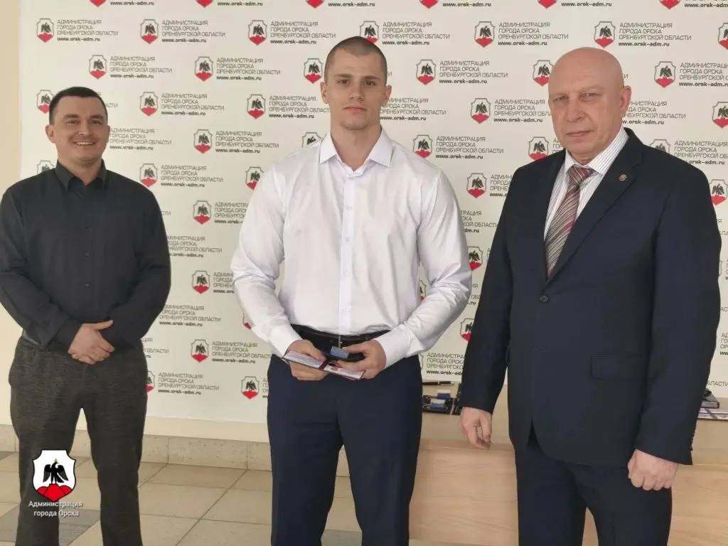 В Орске растет число тех, кто, вернувшись со специальной военной операции хочет помогать друг другу и обществу В Орске растет число тех, кто, вернувшись со специальной военной операции хочет помогать друг другу и обществу