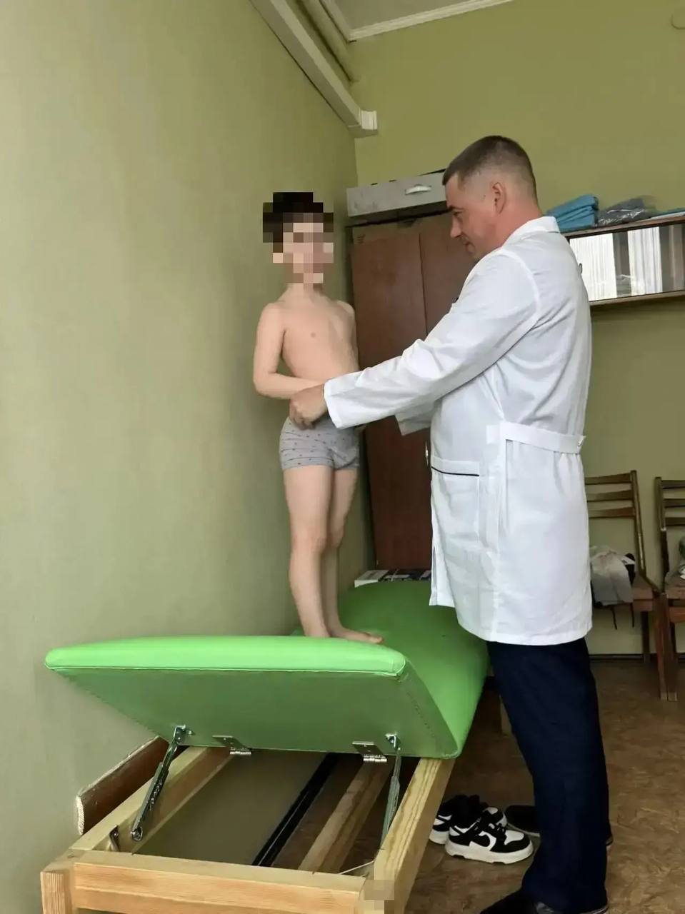 Игорь Кастюкевич: Первые итоги!. Более 50 детей приняли сегодня в Нижнесерогозской ЦРБ врачи из Оренбургской области Игорь Кастюкевич: Первые итоги!. Более 50 детей приняли сегодня в Нижнесерогозской ЦРБ врачи из Оренбургской области