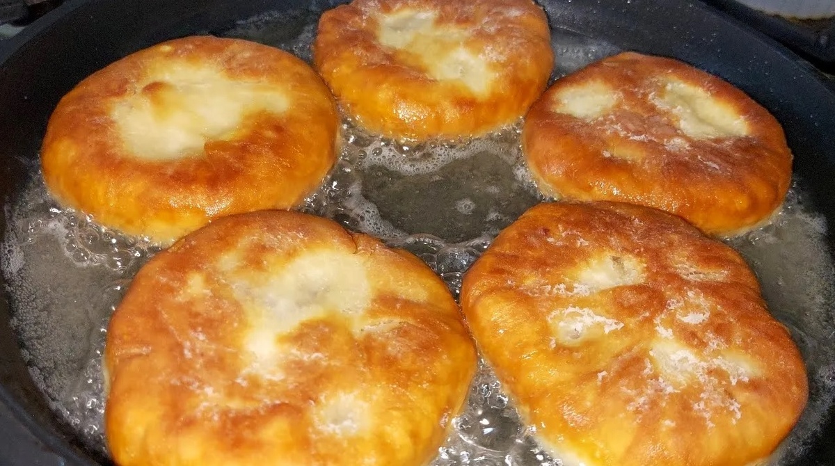 Необычные беляши без дрожжей: вкусный рецепт за полчаса