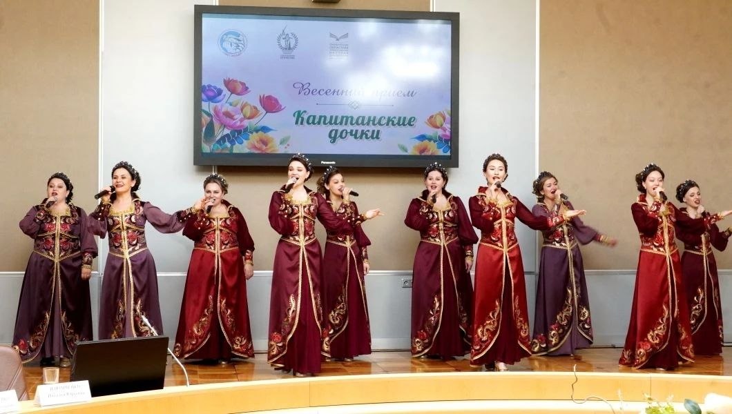 «Капитанские дочки»: в Оренбурге прошел весенний прием для семей участников СВО «Капитанские дочки»: в Оренбурге прошел весенний прием для семей участников СВО