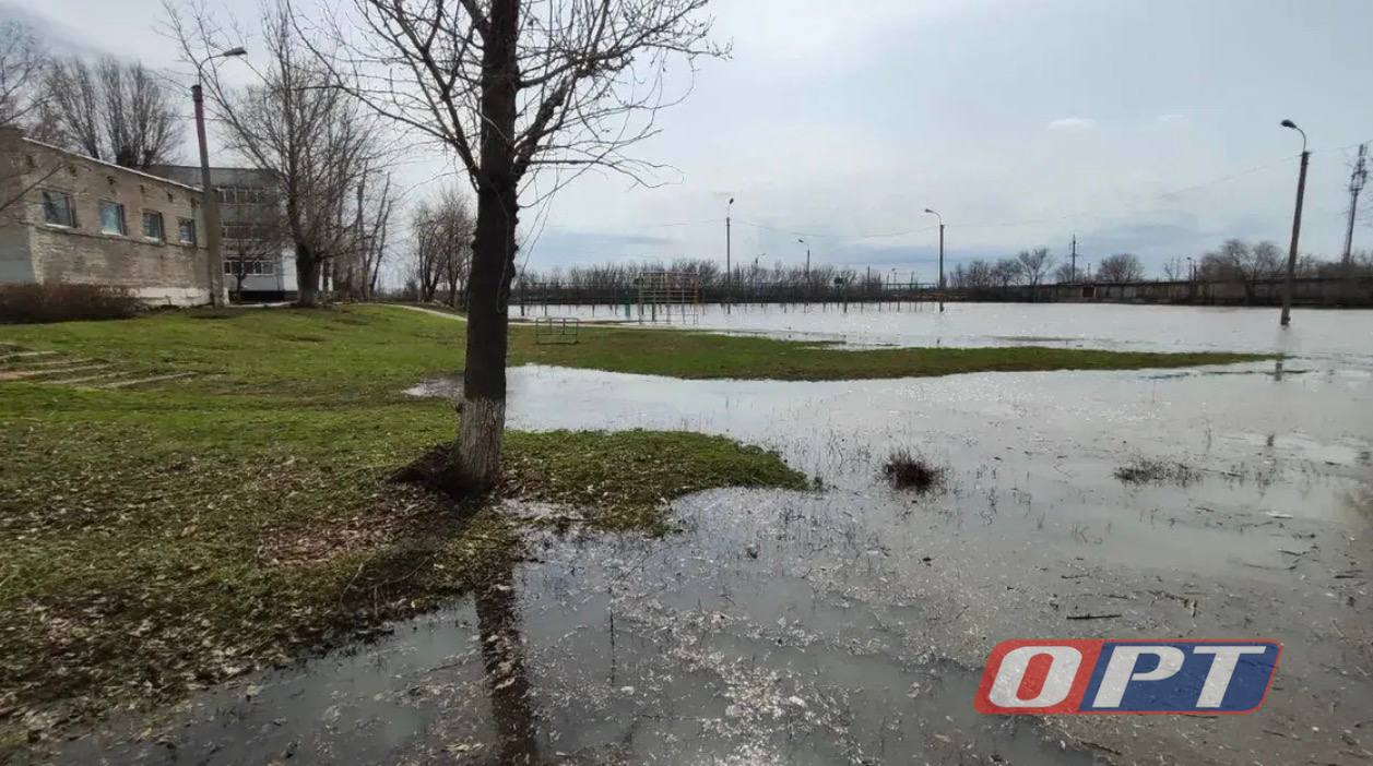 В Александровском районе из-за паводка перекрыли два участка дорог