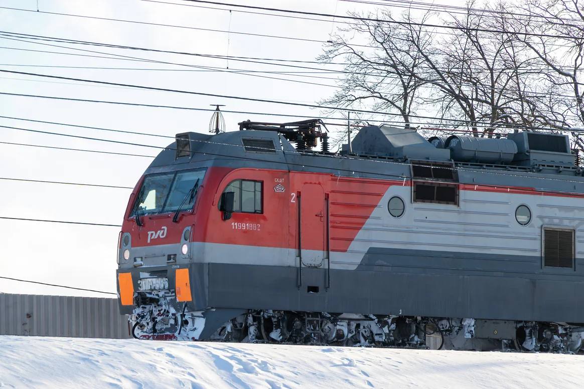 В Оренбуржье установлены причины и виновные в сходе локомотива с железнодорожных путей