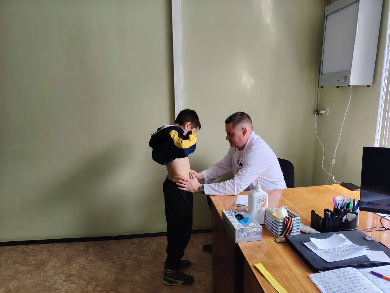 Игорь Кастюкевич: Врачи из Адыгеи и Оренбургской области приняли на диагностику и лечение 21 ребенка из Новокиевского социально-реабилитационного центра Херсонской области. Игорь Кастюкевич: Врачи из Адыгеи и Оренбургской области приняли на диагностику и лечение 21 ребенка из Новокиевского социально-реабилитационного центра Херсонской области.