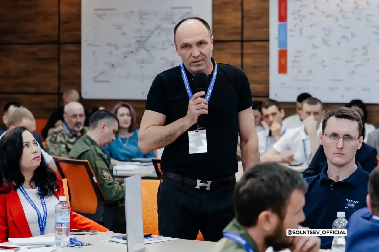 Евгений Солнцев: Участники второго потока проекта «СВОй бизнес – дело героев. Платформа СВОего Будущего» готовятся к предзащите проектов Евгений Солнцев: Участники второго потока проекта «СВОй бизнес – дело героев. Платформа СВОего Будущего» готовятся к предзащите проектов