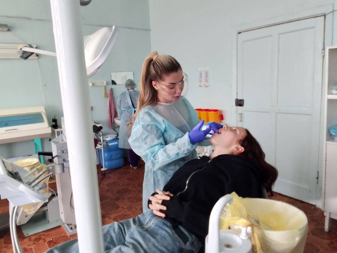 Игорь Кастюкевич: Врачи из Адыгеи и Оренбургской области приняли на диагностику и лечение 21 ребенка из Новокиевского социально-реабилитационного центра Херсонской области. Игорь Кастюкевич: Врачи из Адыгеи и Оренбургской области приняли на диагностику и лечение 21 ребенка из Новокиевского социально-реабилитационного центра Херсонской области.