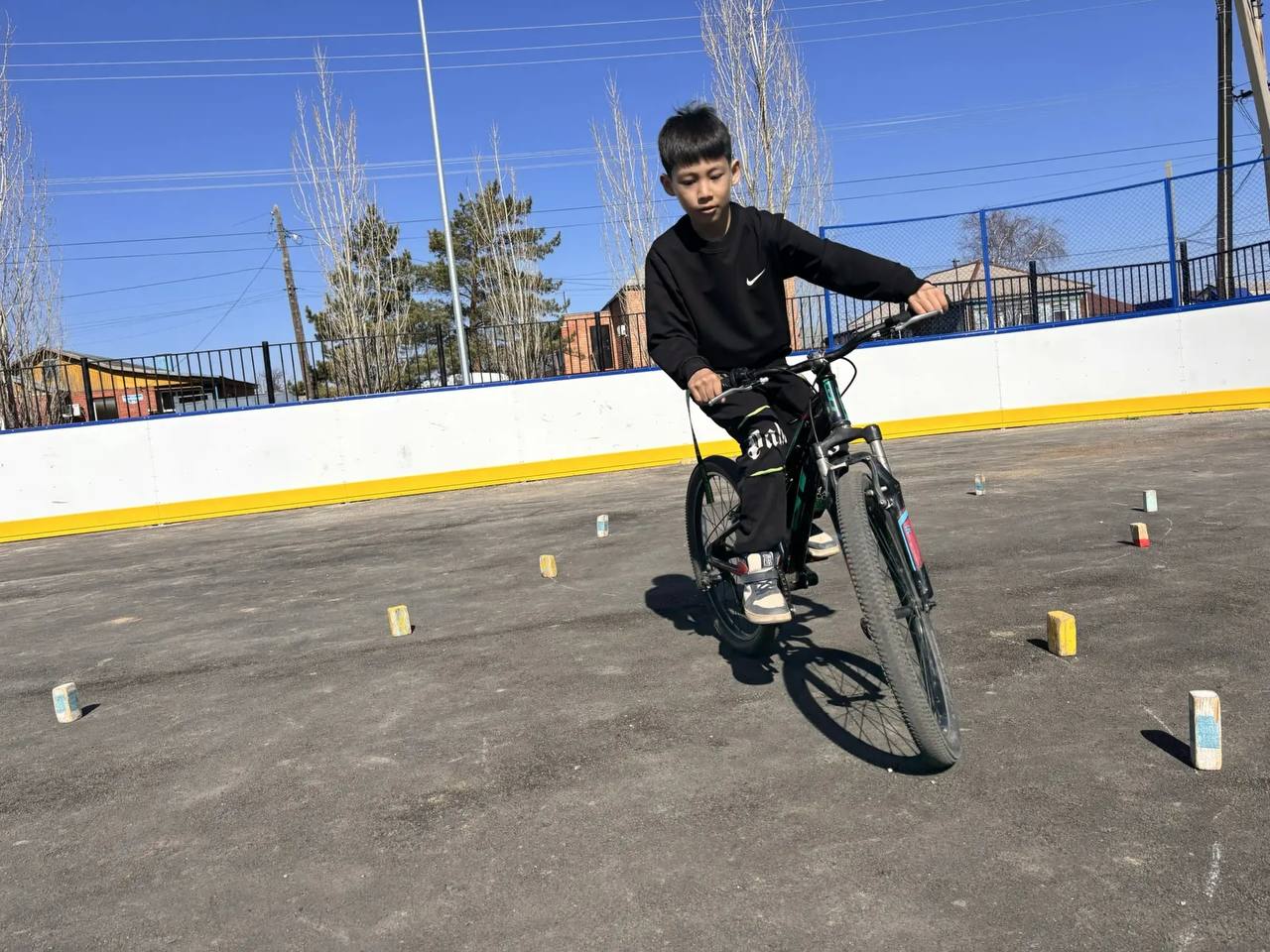 Железные кони вышли на старт Железные кони вышли на старт