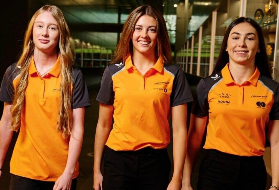 McLaren открывает новые горизонты для женского автоспорта с двумя новыми гонщицами