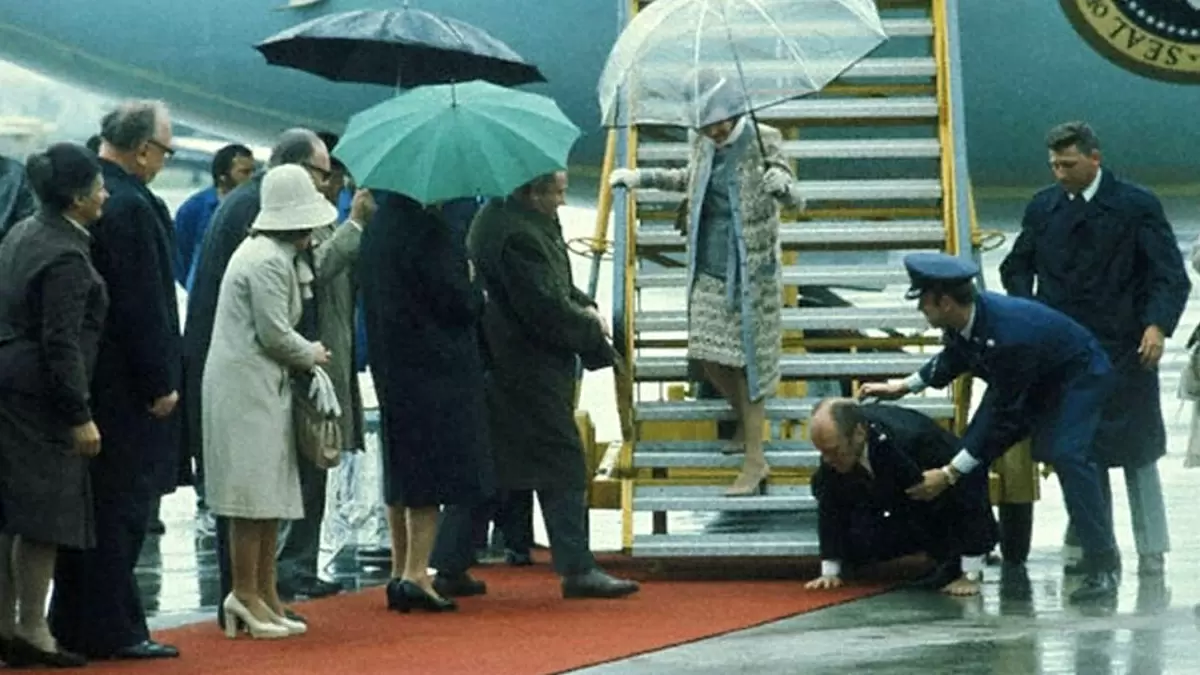 Возраст пассажиров: неожиданный фактор, влияющий на безопасность авиаперевозок