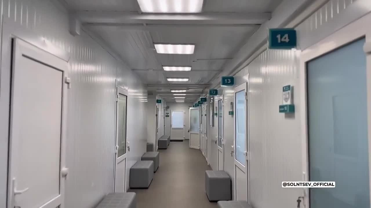 В Оренбурге открыли новую модульную поликлинику