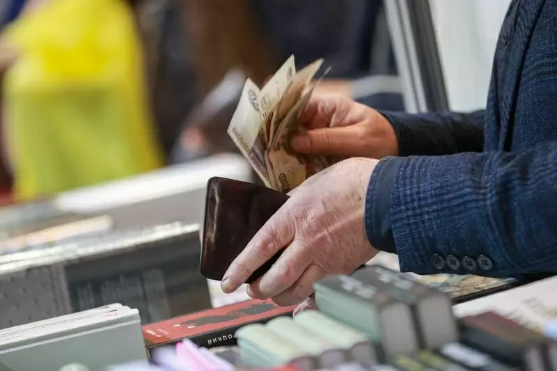 Неофициальные доходы и новые правила кредитования: что ждет россиян в 2026 году