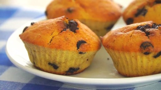 Нежнейшие шоколадно-банановые маффины для сладкого чаепития