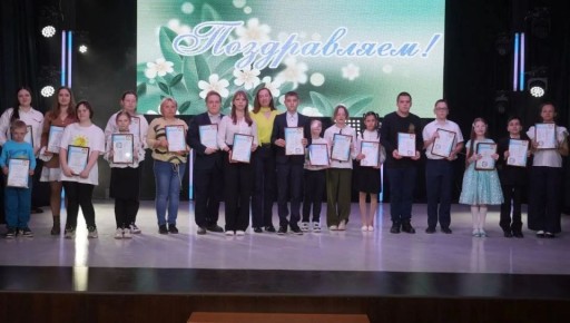 Неограниченные возможности вдохновения: городской фестиваль «Передай добро по кругу» собрал более 200 юных оренбуржцев