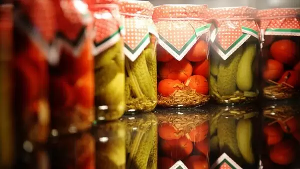 Стоит ли мыть упаковку продуктов: мнение специалиста