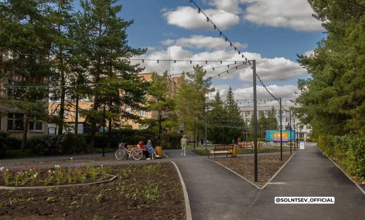 Евгений Солнцев: Жители Оренбургской области могут самостоятельно выбрать общественные территории, которые будут благоустроены в 2027 году