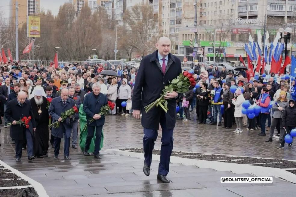 Евгений Солнцев: Юрий Гагарин – человек-легенда! Евгений Солнцев: Юрий Гагарин – человек-легенда!