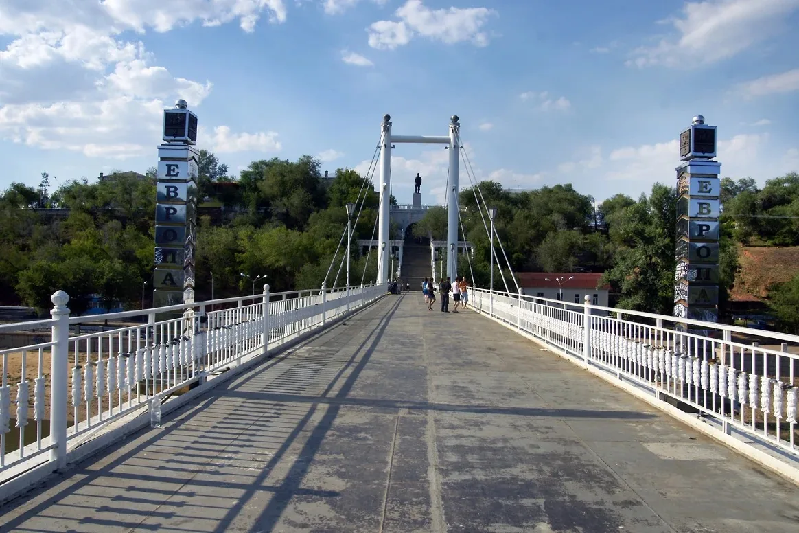 В Оренбурге начинается капремонт моста через Урал, движение ограничат