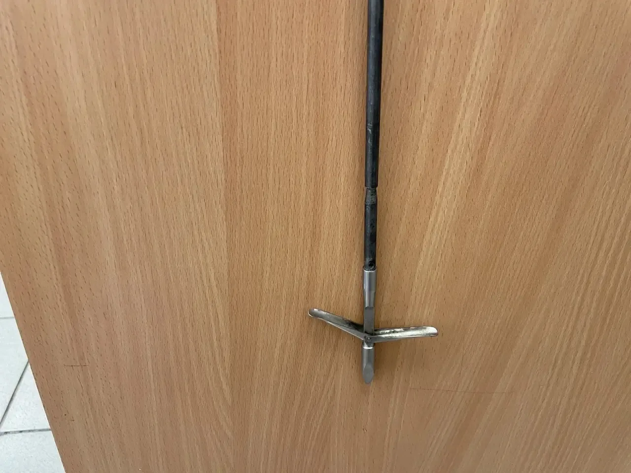 Орский рыбак случайно выстрелил в себя из подводного ружья Орский рыбак случайно выстрелил в себя из подводного ружья