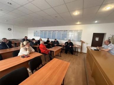 Бизнесмены, директора и настоятель храма: В Орске состав общественного Совета при УМВД сократился до 12 человек