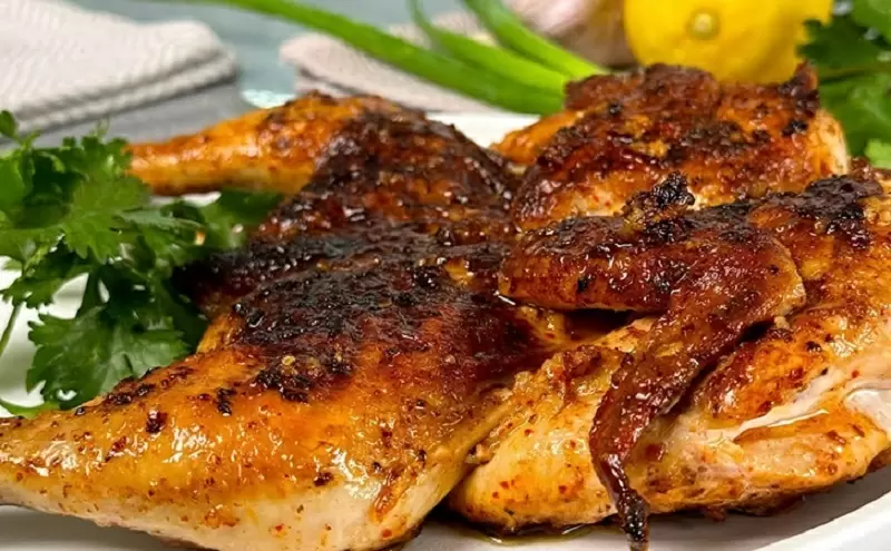 Цыпленок тапака: секреты грузинского блюда, доступные каждому