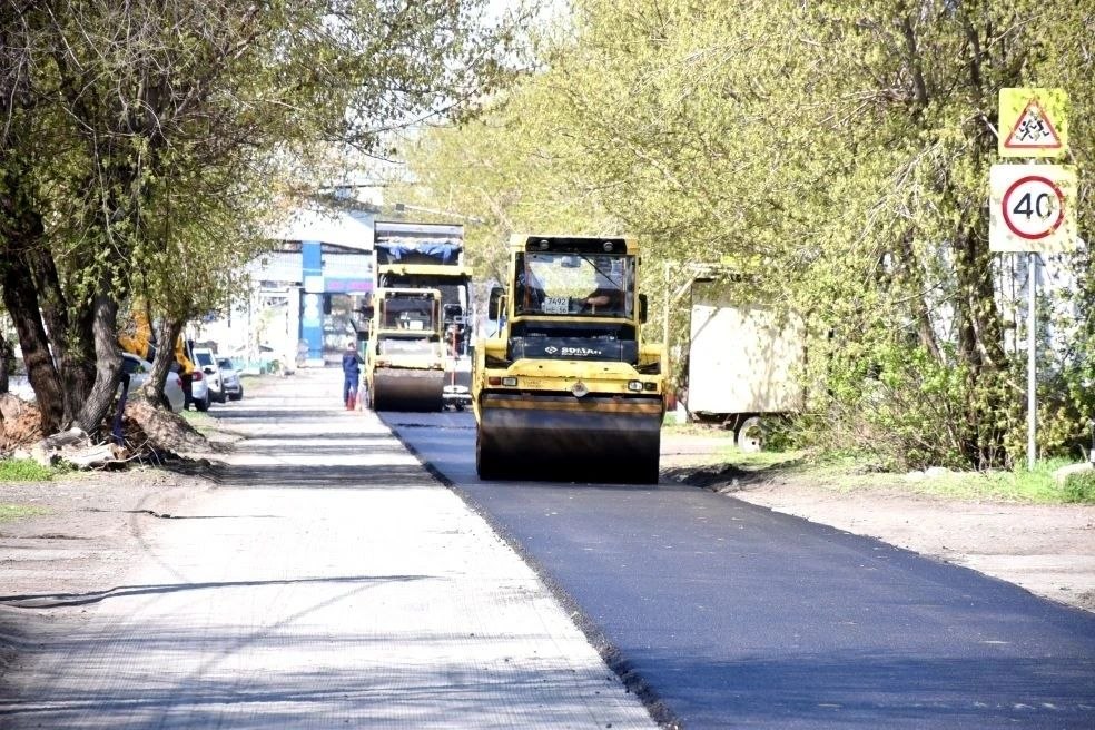 Дороги Оренбурга обновляются: работы идут сразу на нескольких участках Дороги Оренбурга обновляются: работы идут сразу на нескольких участках