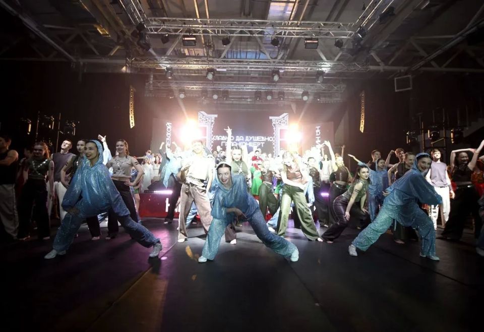 � ��������� ������� ����� ����������� 37-�� ��������� ������������� ����� �� ������������