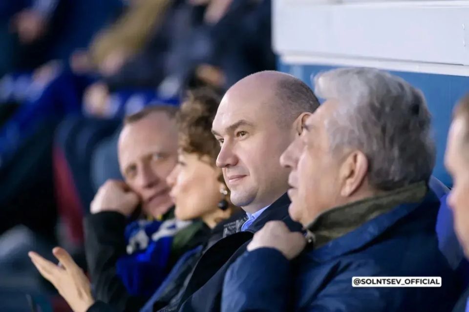 ������� ������� ��������� ������������ ����������� � ������� ��� ����� �ͻ