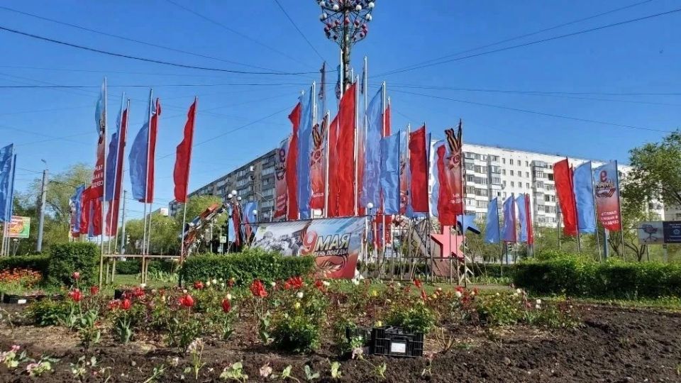 Клумбы Оренбурга становятся ярче! Клумбы Оренбурга становятся ярче!