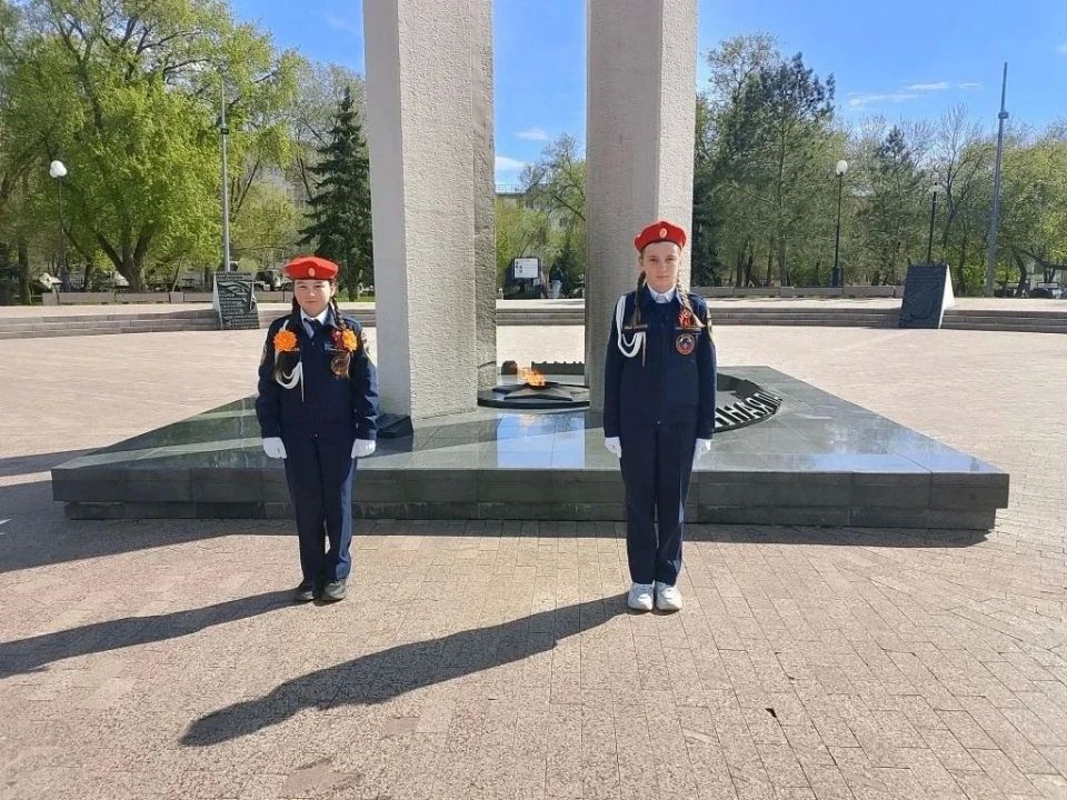 Более 2500 школьников Оренбурга присоединились к Вахте Памяти в преддверии Дня Победы Более 2500 школьников Оренбурга присоединились к Вахте Памяти в преддверии Дня Победы