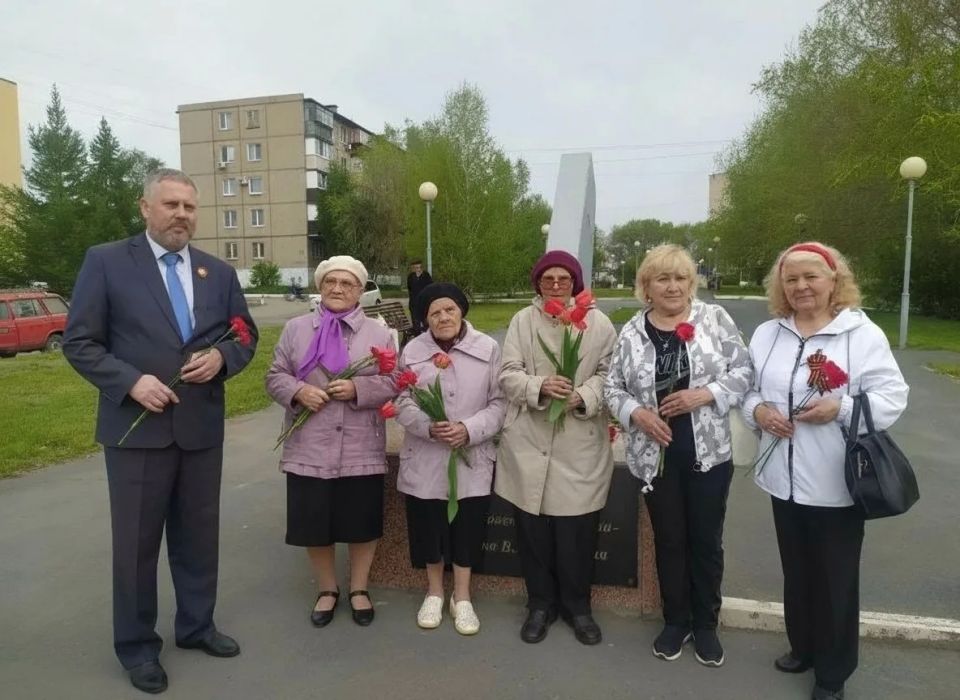 Они воевали в небе. Коренные орчане, летчики, сыновья своей страны Они воевали в небе. Коренные орчане, летчики, сыновья своей страны