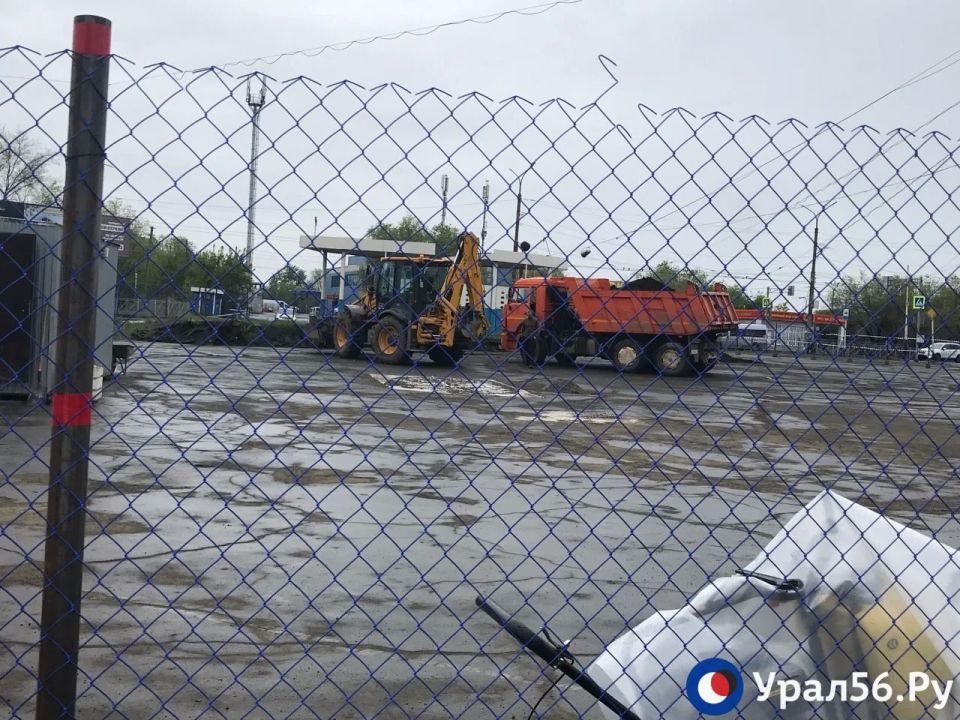 На площади Гагарина в Орске начались работы по благоустройству На площади Гагарина в Орске начались работы по благоустройству