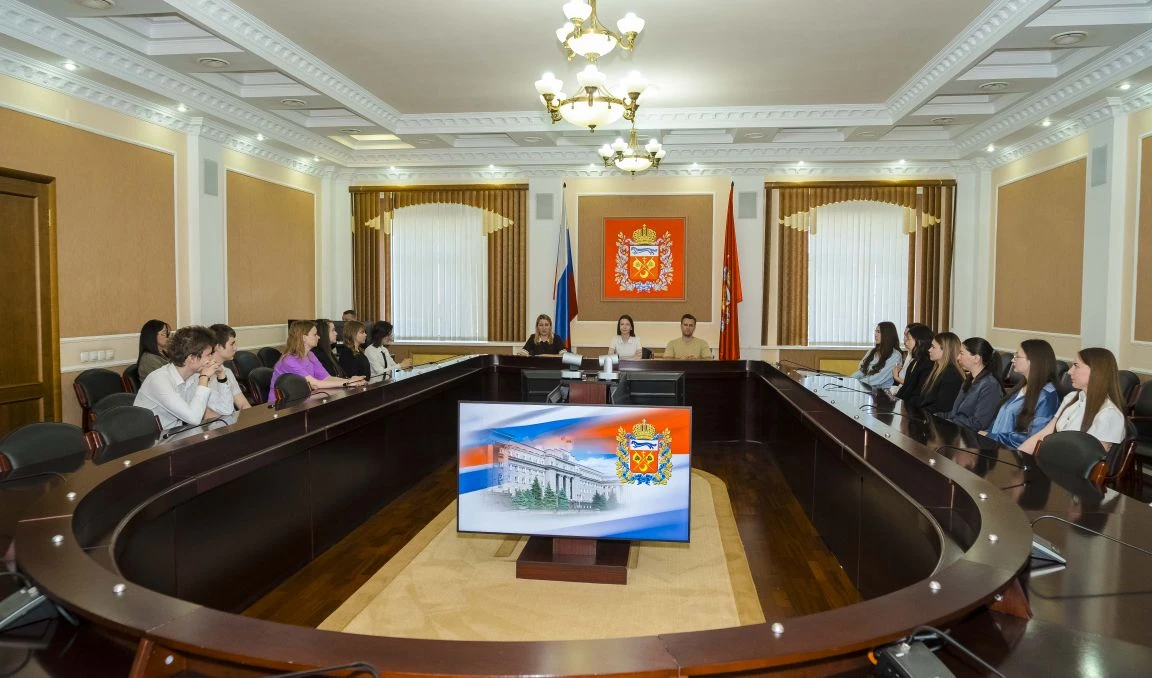 Оренбургская молодежь поддерживает введение строгих санкций за нарушение езды на электросамокатах Оренбургская молодежь поддерживает введение строгих санкций за нарушение езды на электросамокатах