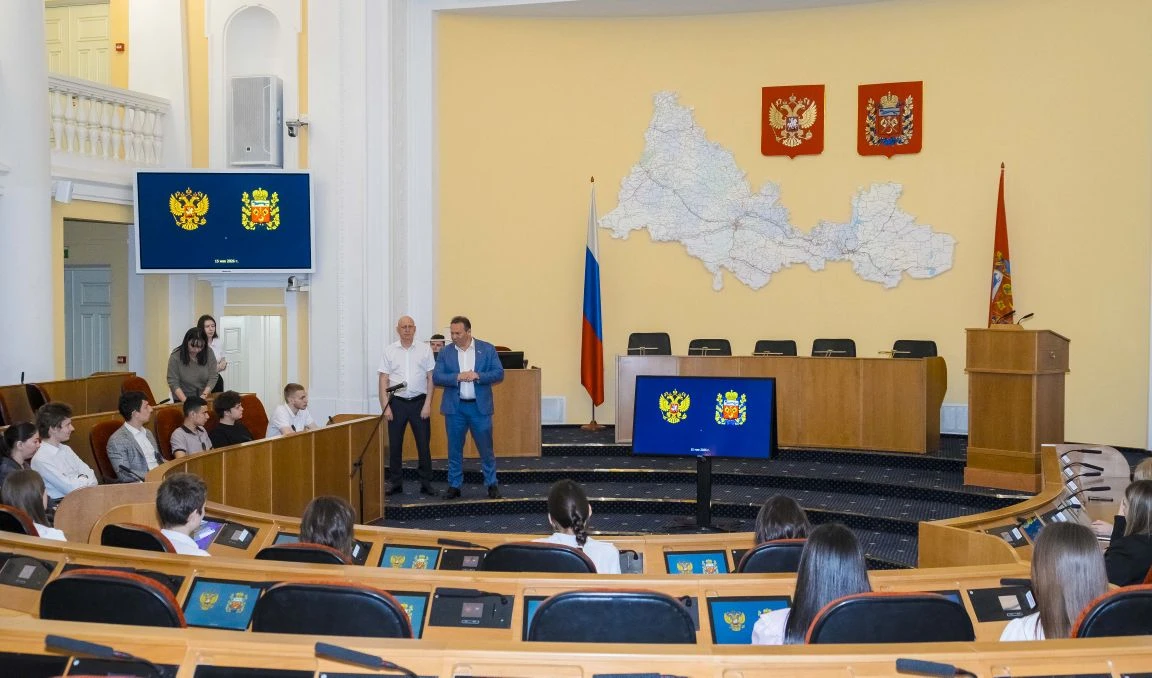 Оренбургская молодежь поддерживает введение строгих санкций за нарушение езды на электросамокатах Оренбургская молодежь поддерживает введение строгих санкций за нарушение езды на электросамокатах
