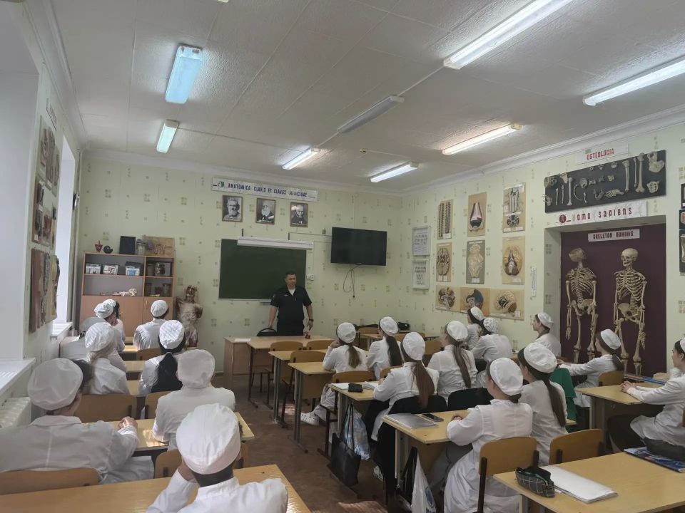 Профилактическая встреча: о ПДД, безопасности и ответственности Профилактическая встреча: о ПДД, безопасности и ответственности