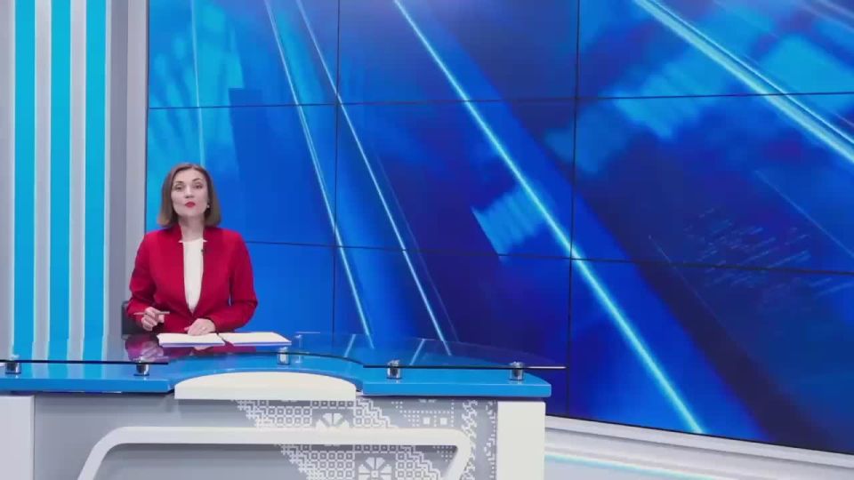 ПОДРУГИ ИЗ КРАСНОХОЛМА «ПЕРЕШАГНУЛИ» ЗА ВЕК