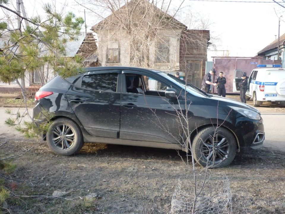 В Оренбурге мужчина открыл стрельбу из пневматической винтовки после конфликта на дороге В Оренбурге мужчина открыл стрельбу из пневматической винтовки после конфликта на дороге