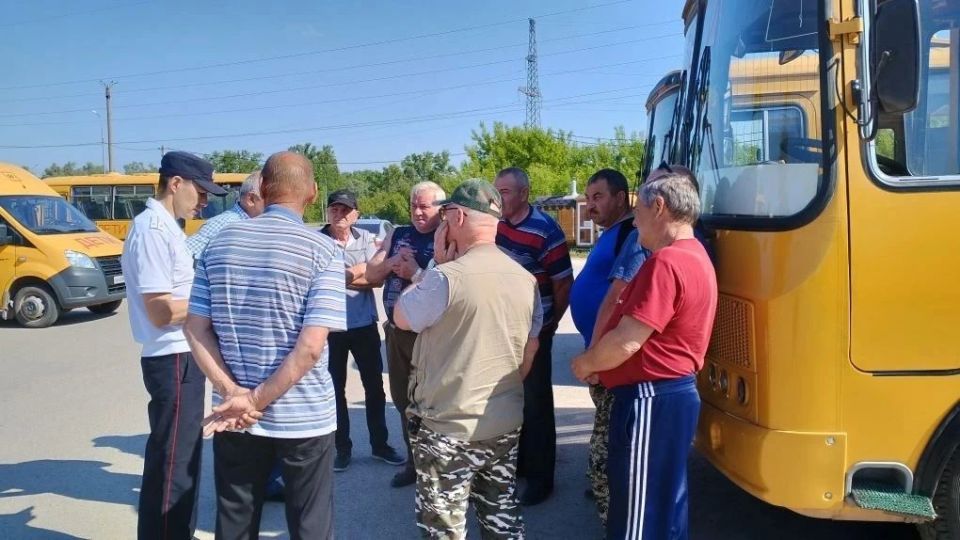 Безопасность детей на дорогах — под особым контролем ГИБДД Бугуруслана Безопасность детей на дорогах — под особым контролем ГИБДД Бугуруслана