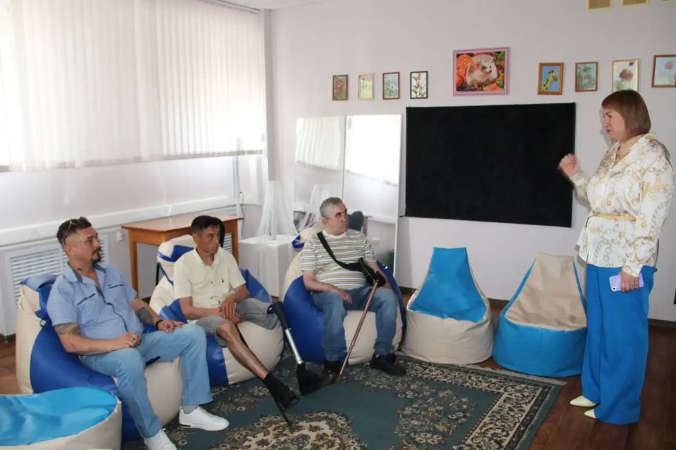 В Оренбургской области участники СВО получают комплекс услуг в учреждениях социального обслуживания населения В Оренбургской области участники СВО получают комплекс услуг в учреждениях социального обслуживания населения