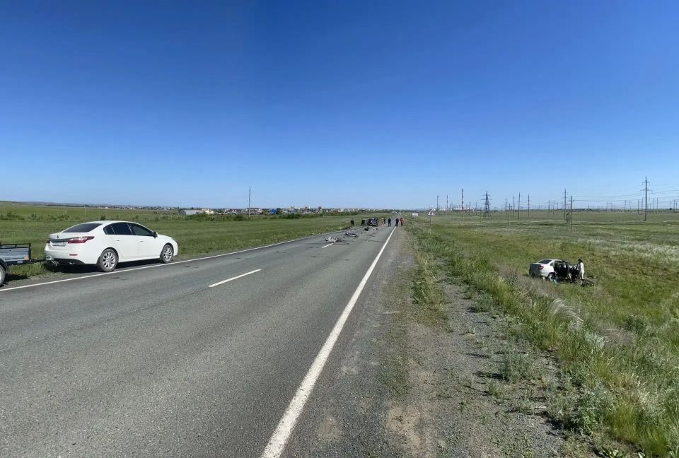 Кадры и подробности смертельного ДТП у Энергетика в Оренбургской области Кадры и подробности смертельного ДТП у Энергетика в Оренбургской области