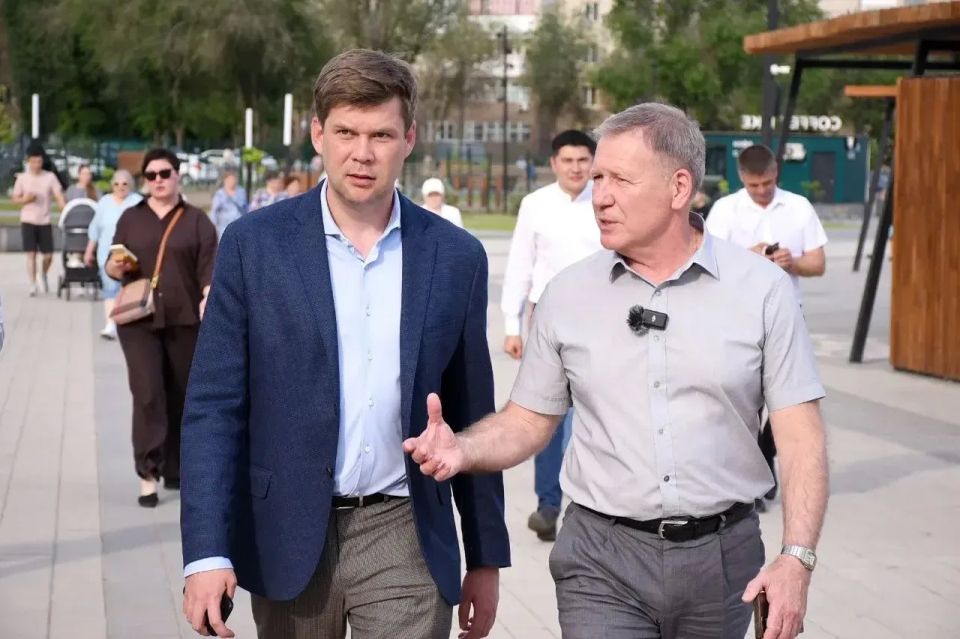 Альберт Юмадилов проверил ремонт детского сада и парк на Чкалова — Ленинградской Альберт Юмадилов проверил ремонт детского сада и парк на Чкалова — Ленинградской