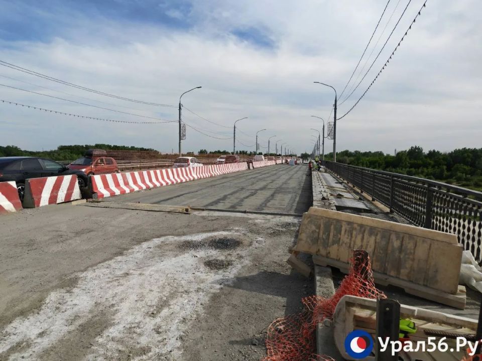 Мост на улице Донгузской в Оренбурге не будут перекрывать полностью с 15 июня: новый план ремонта Мост на улице Донгузской в Оренбурге не будут перекрывать полностью с 15 июня: новый план ремонта