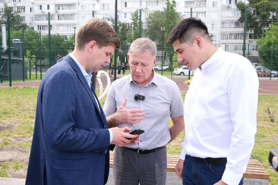 Альберт Юмадилов проверил ремонт детского сада и парк на Чкалова — Ленинградской Альберт Юмадилов проверил ремонт детского сада и парк на Чкалова — Ленинградской