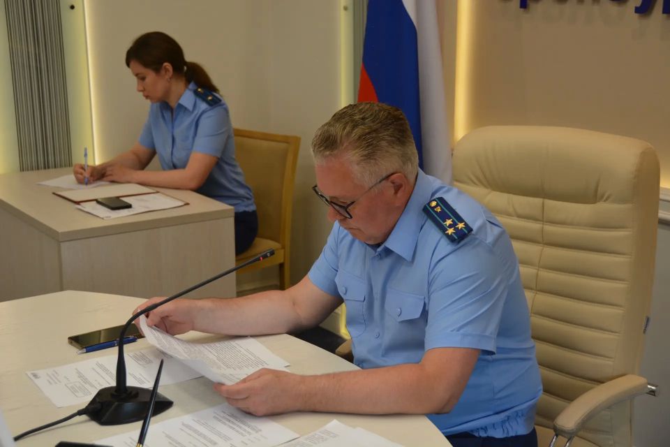 В прокуратуре Оренбургской области проведено заседание межведомственной рабочей группы по соблюдению законности в сфере трудового законодательства В прокуратуре Оренбургской области проведено заседание межведомственной рабочей группы по соблюдению законности в сфере трудового законодательства