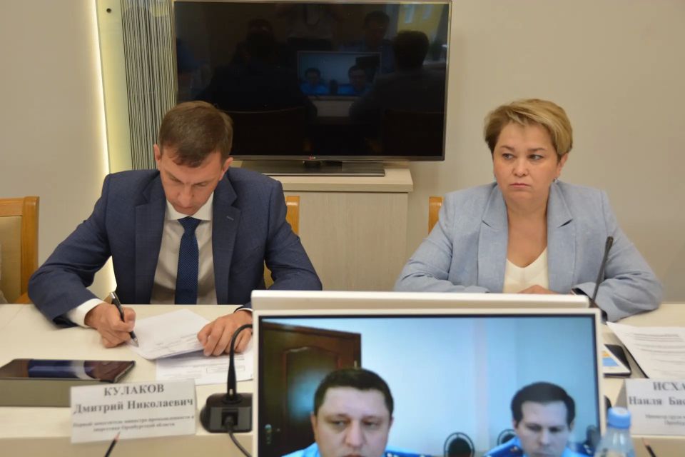 В прокуратуре Оренбургской области проведено заседание межведомственной рабочей группы по соблюдению законности в сфере трудового законодательства В прокуратуре Оренбургской области проведено заседание межведомственной рабочей группы по соблюдению законности в сфере трудового законодательства