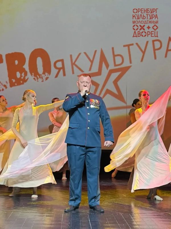 Оренбуржцы отправились на «Тавриду.Арт» Оренбуржцы отправились на «Тавриду.Арт»
