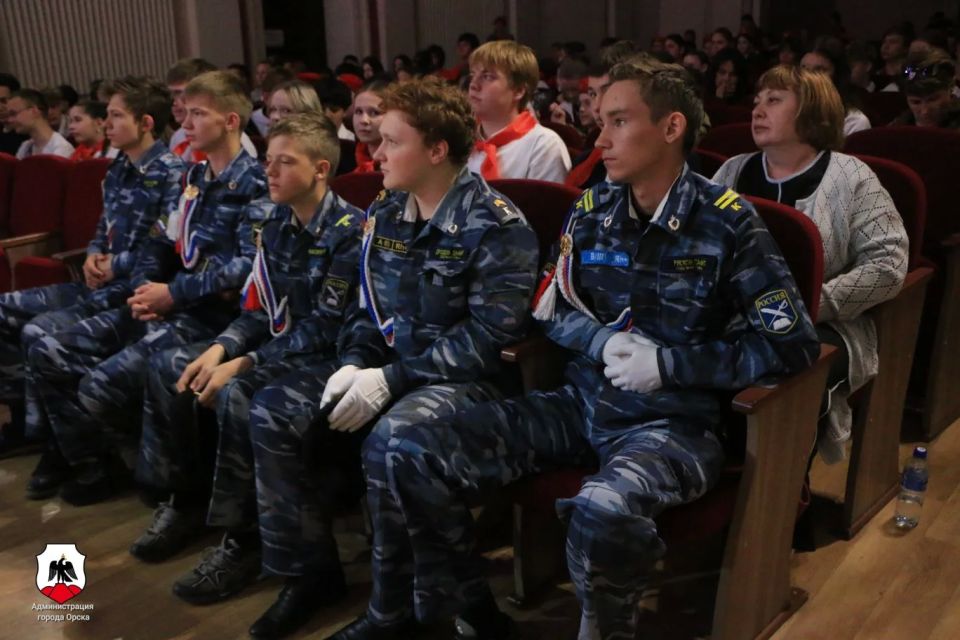 Юнармейское братство Орска отметило первое десятилетие Юнармейское братство Орска отметило первое десятилетие
