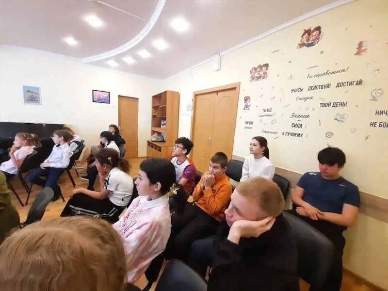 В рамках правового информирования сотрудники Госавтоинспекции посетили школу-интернат №68 г.Орска В рамках правового информирования сотрудники Госавтоинспекции посетили школу-интернат №68 г.Орска