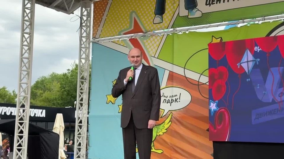 В День детства губернатор Евгений Солнцев поздравил юных оренбуржцев с праздником